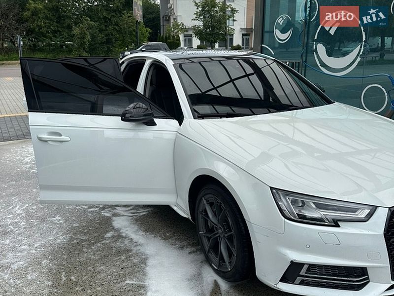 Седан Audi A4 2017 в Івано-Франківську