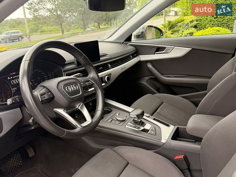 Універсал Audi A4 2018 в Львові
