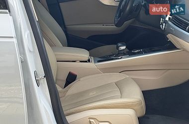 Седан Audi A4 2016 в Дніпрі