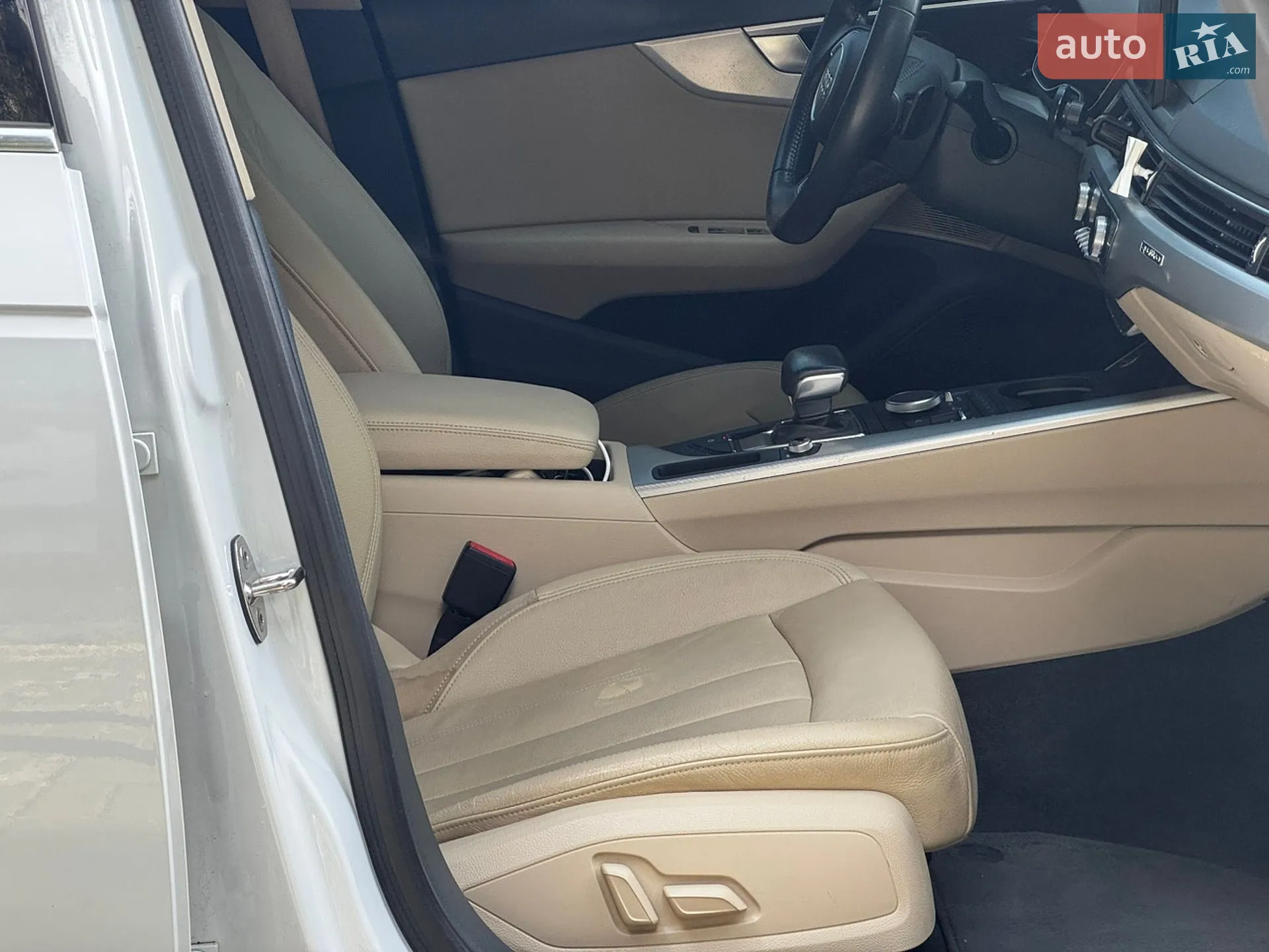2016 Audi A4 - мініатюра 28