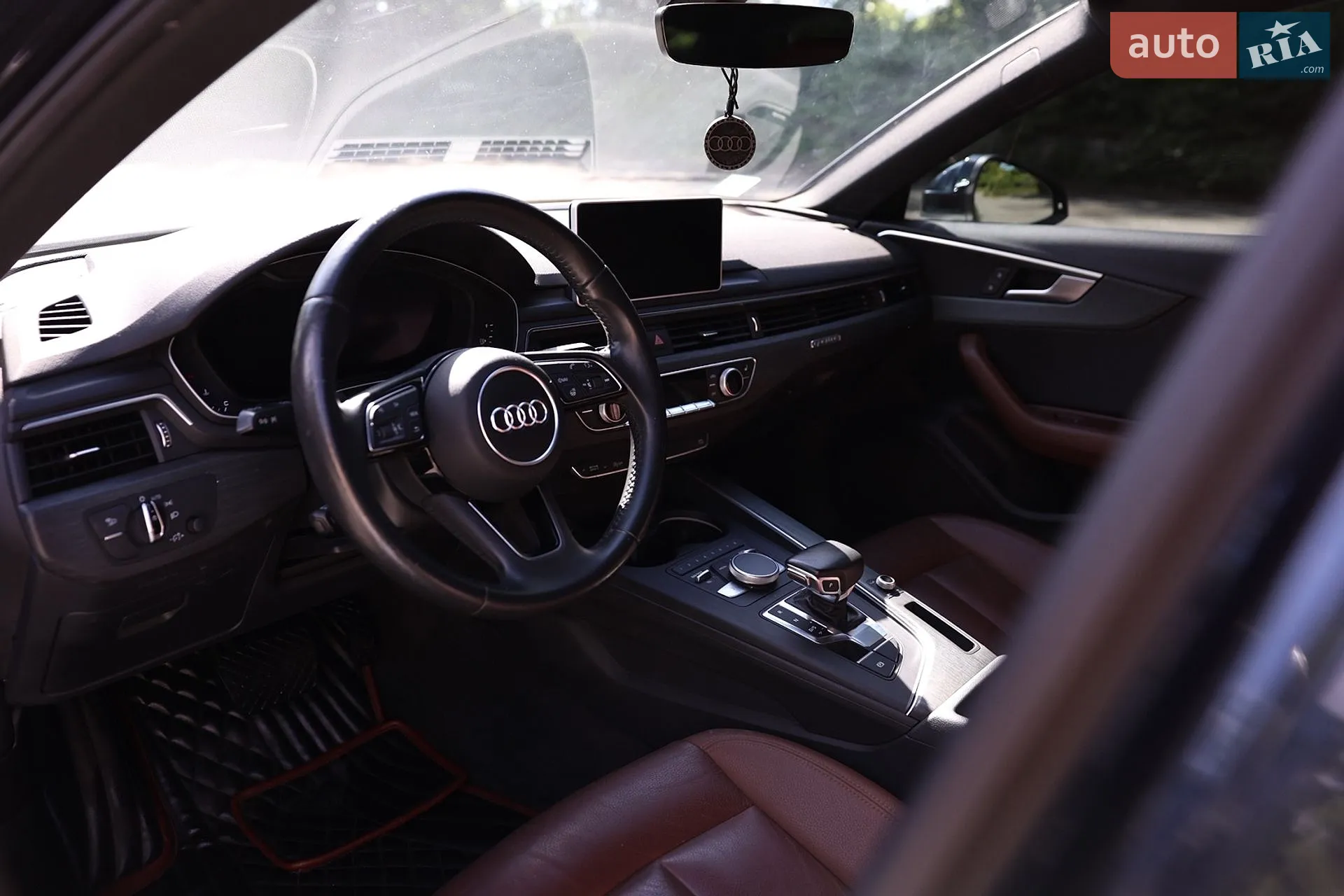 2017 Audi A4 - мініатюра 10