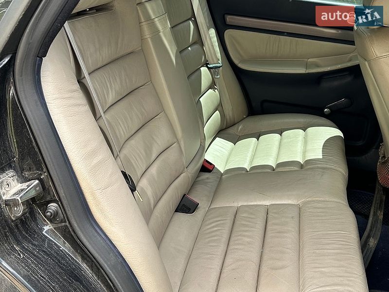 Седан Audi A4 1999 в Чернігові