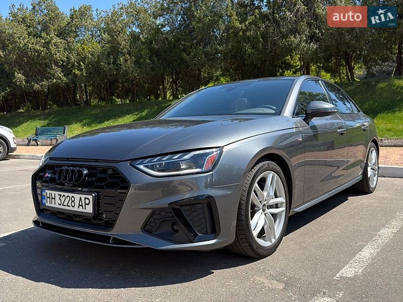 Седан Audi A4 2023 в Одессе