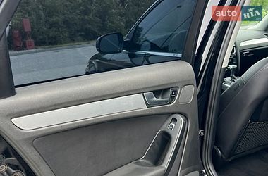 Седан Audi A4 2013 в Львові