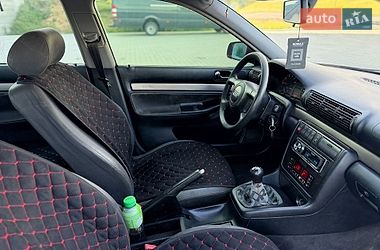 Седан Audi A4 1998 в Черновцах
