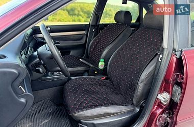 Седан Audi A4 1998 в Черновцах