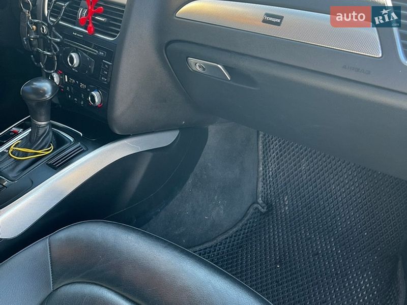 Седан Audi A4 2014 в Киеве
