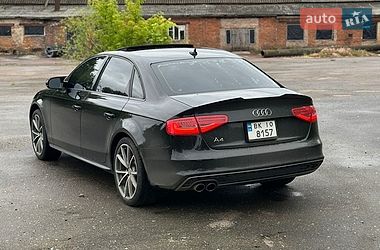 Седан Audi A4 2015 в Любарі