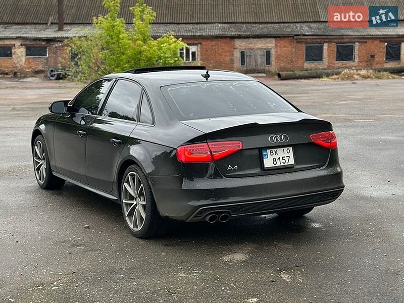 Седан Audi A4 2015 в Любарі