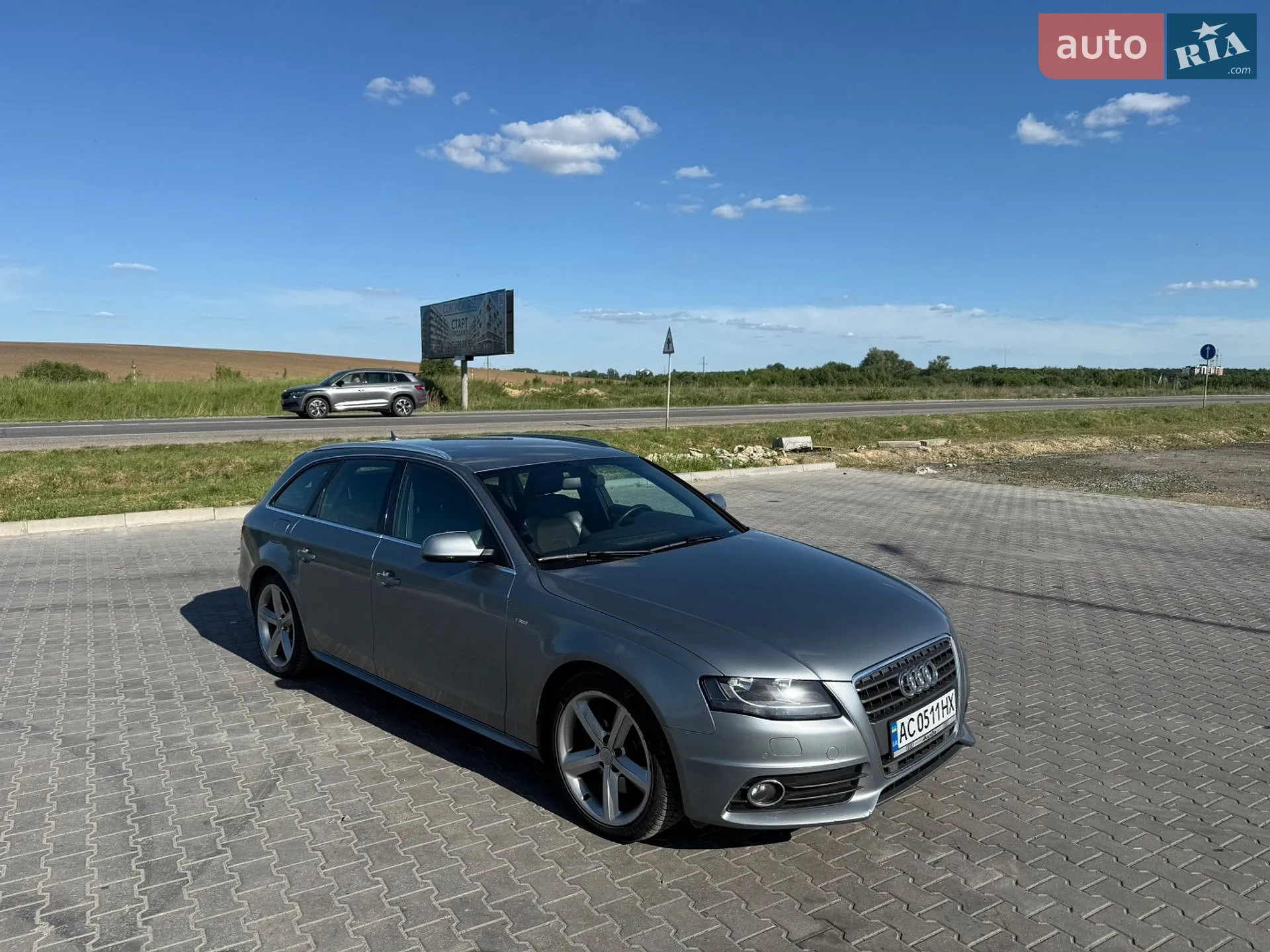 2010 Audi A4 - мініатюра 3