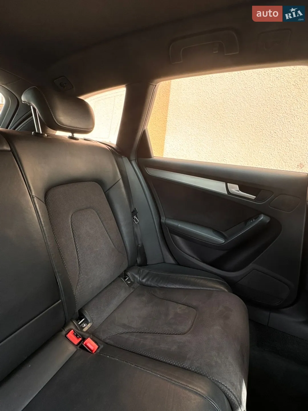 2010 Audi A4 - мініатюра 20