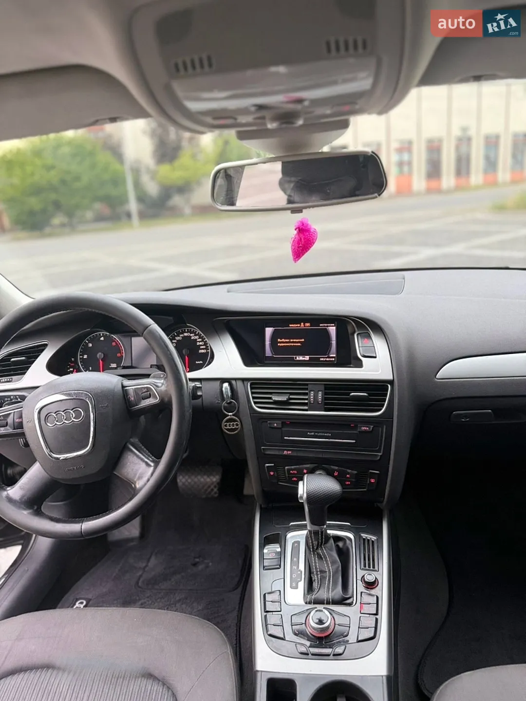 2010 Audi A4 - мініатюра 14