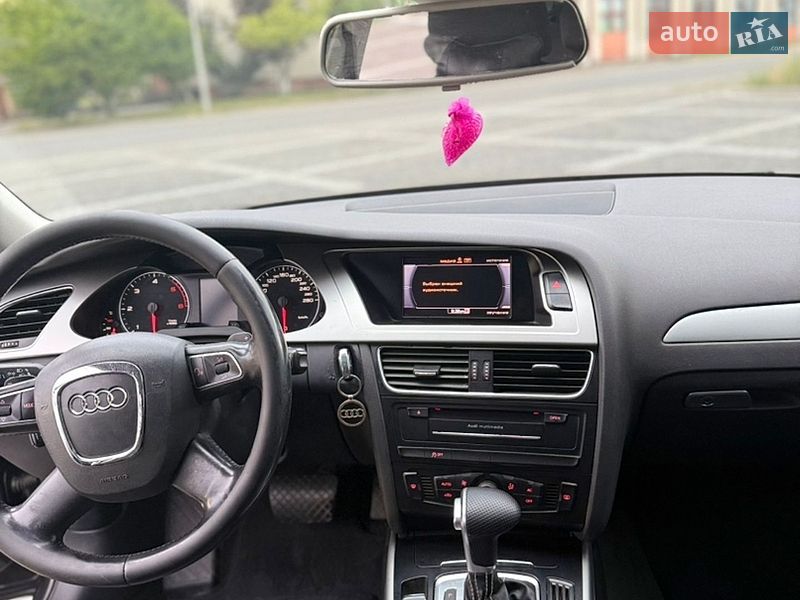 Универсал Audi A4 2010 в Хусте