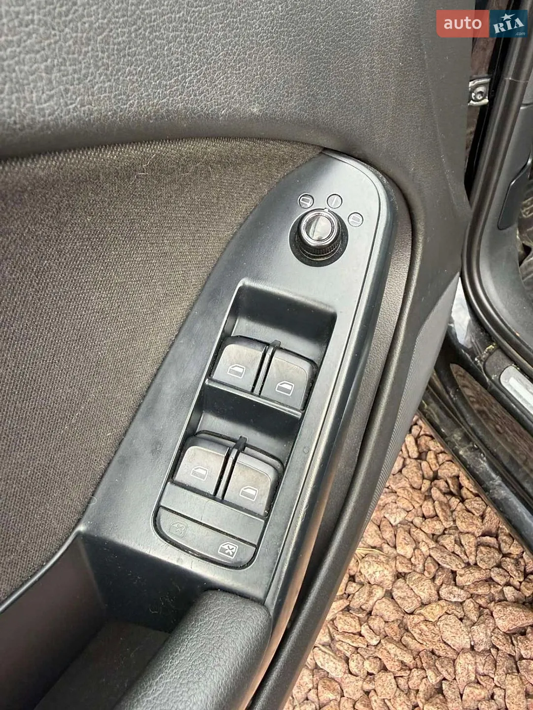 2010 Audi A4 - мініатюра 11