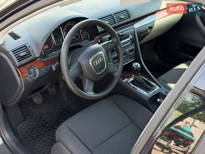 Седан Audi A4 2006 в Житомире