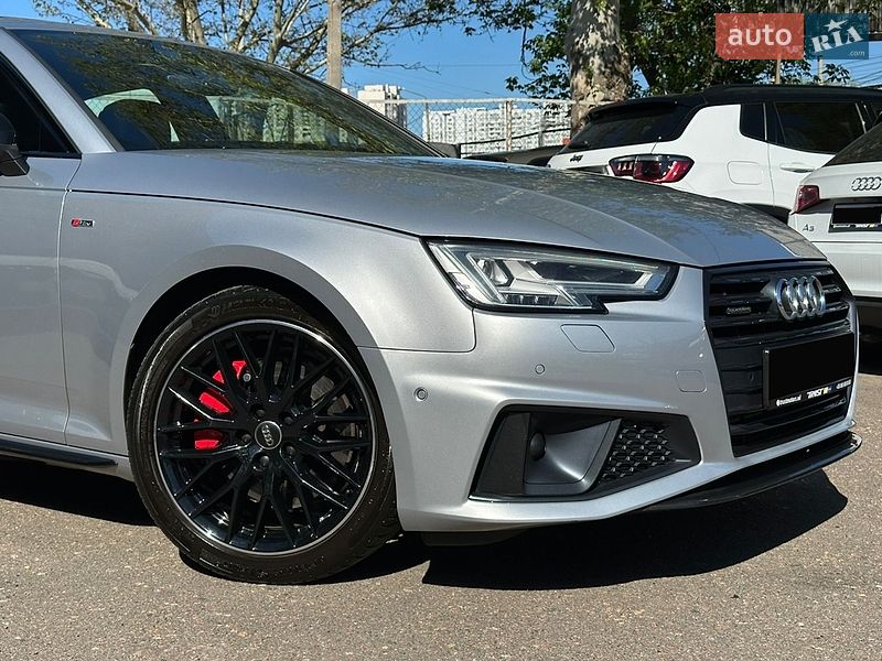 Седан Audi A4 2019 в Одессе