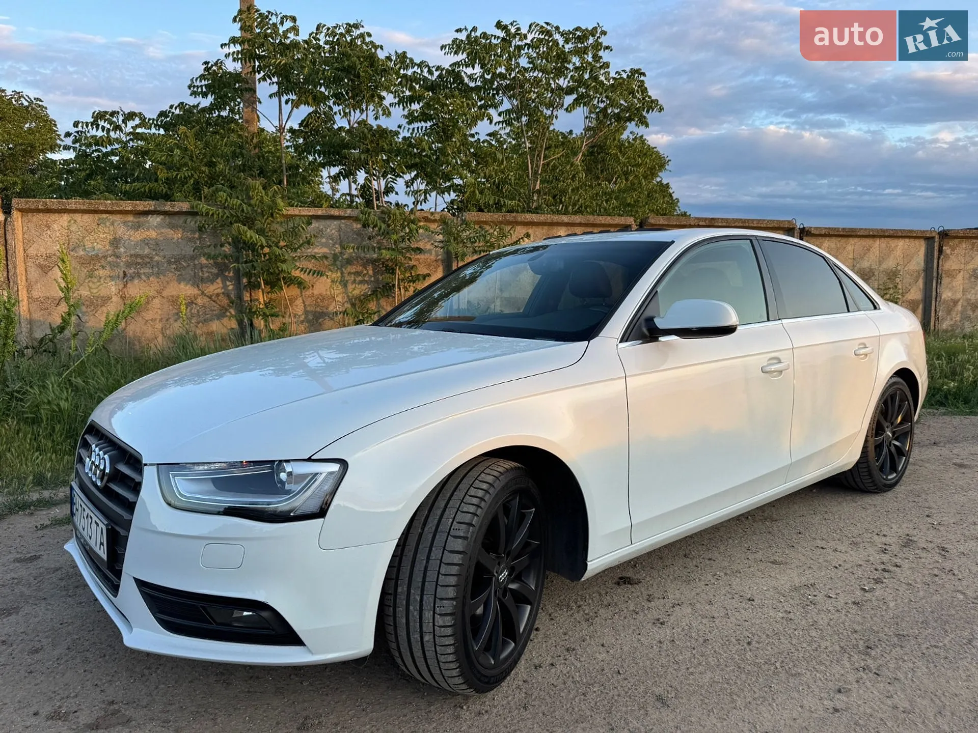 2012 Audi A4 - мініатюра 2
