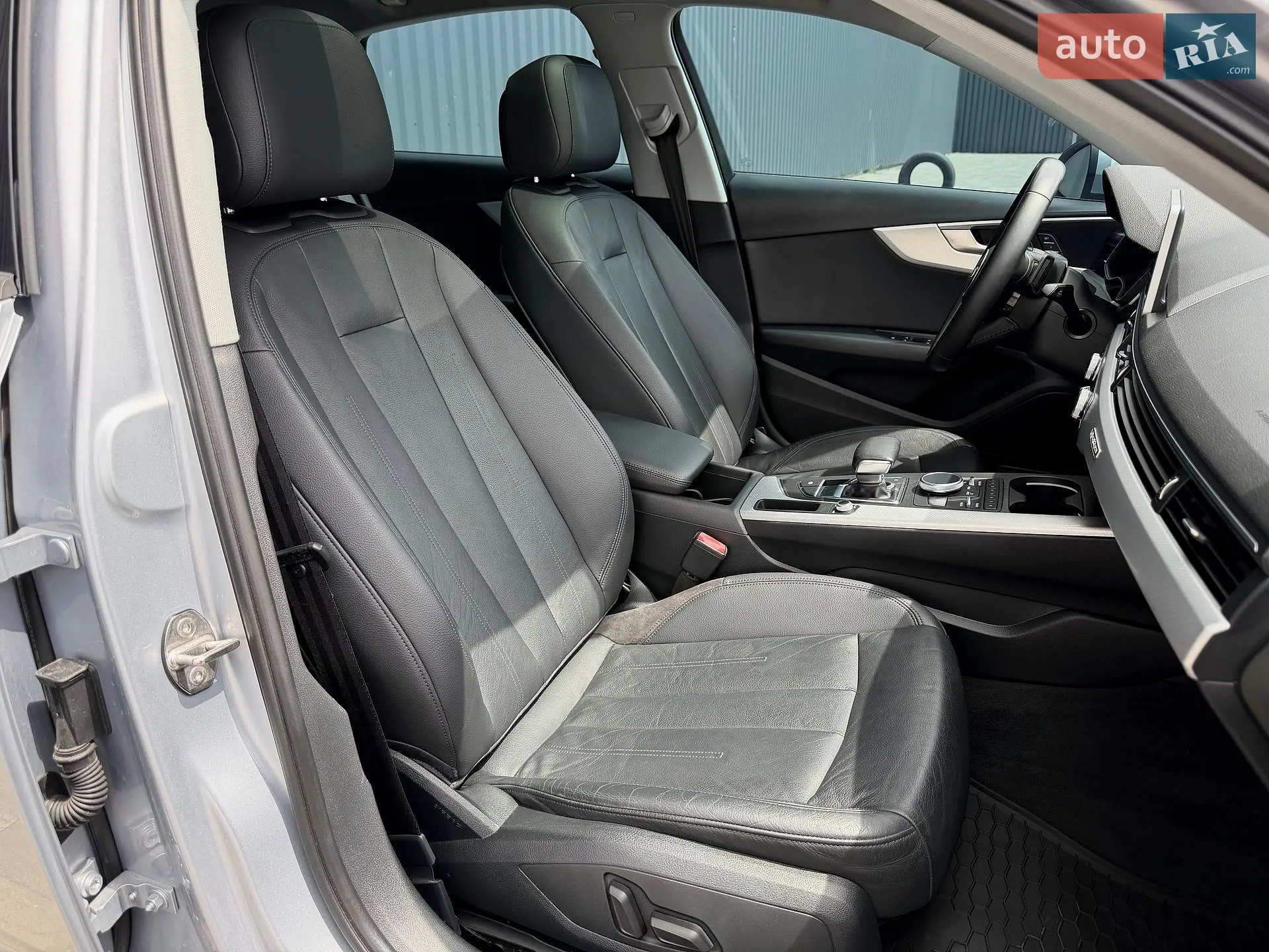 2016 Audi A4 - мініатюра 11