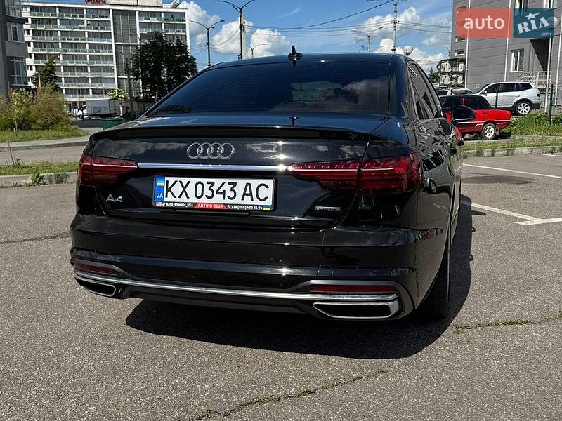 Седан Audi A4 2020 в Киеве