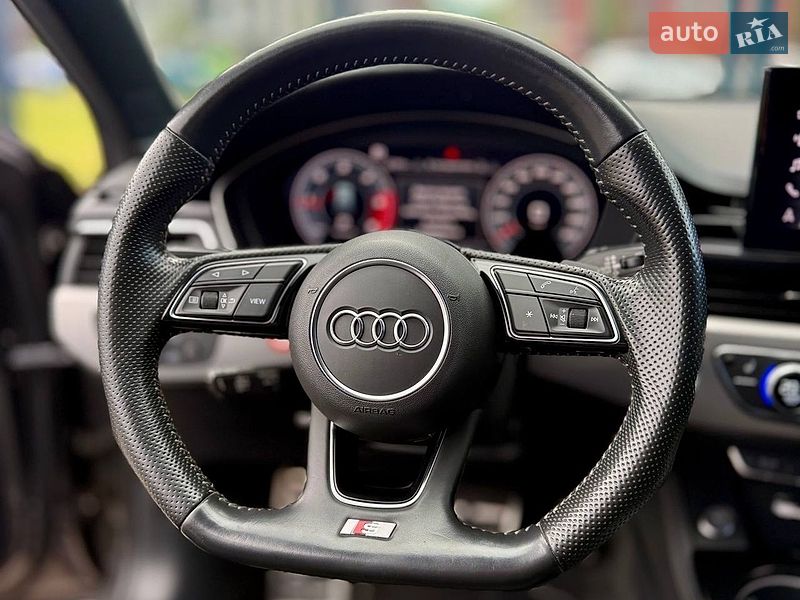 Универсал Audi A4 2019 в Киеве