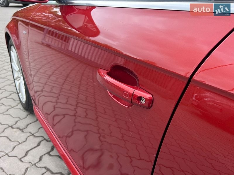 Седан Audi A4 2014 в Нововолынске