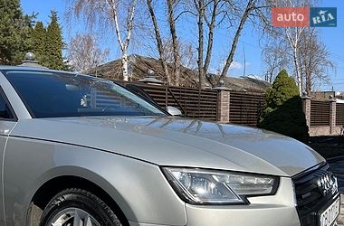 Седан Audi A4 2016 в Нежине