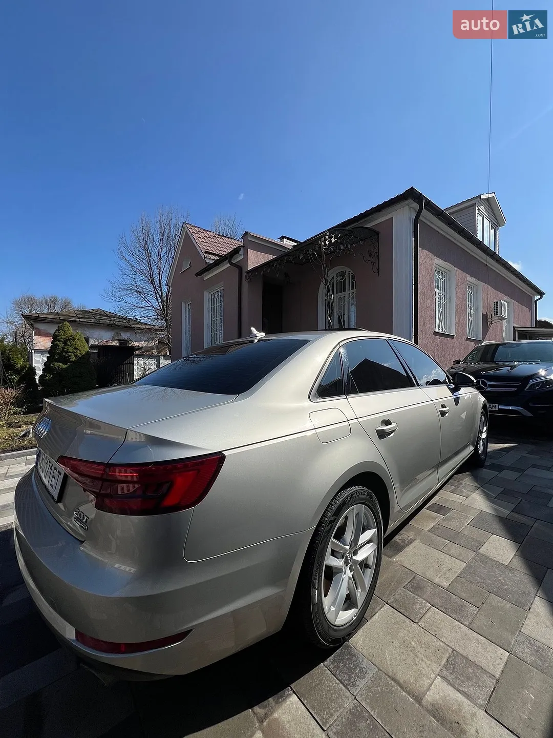 2016 Audi A4 - мініатюра 8