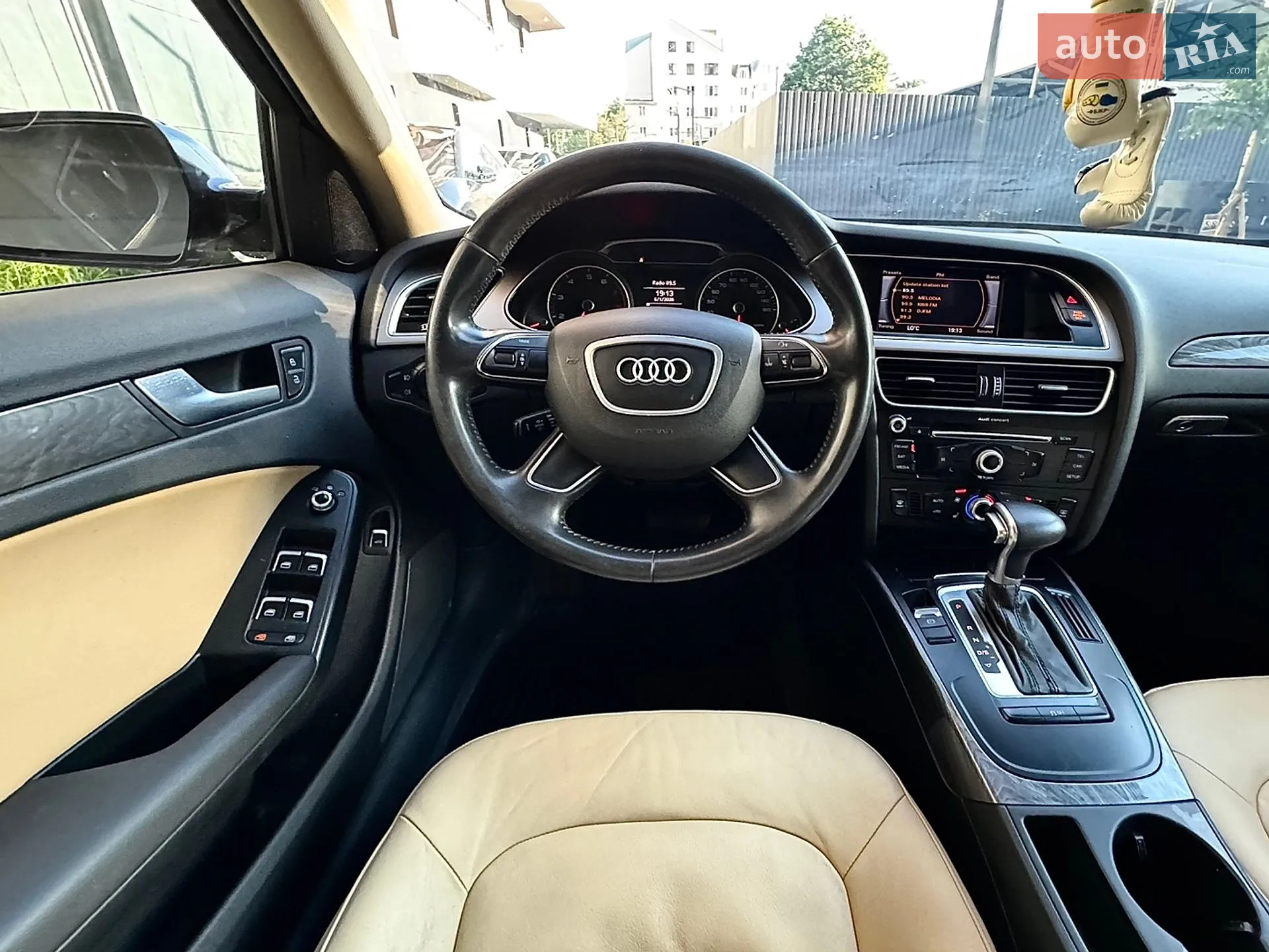 2013 Audi A4 - мініатюра 11