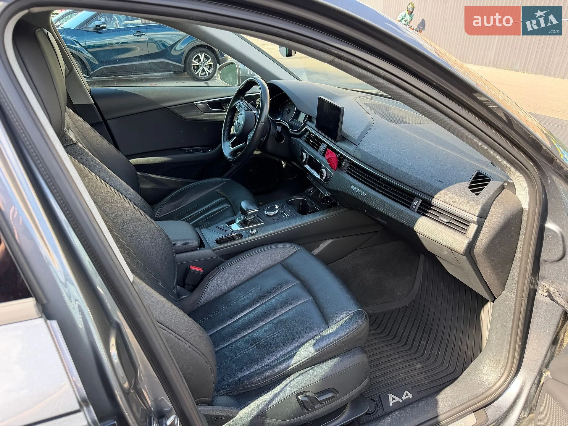 2017 Audi A4 - мініатюра 18
