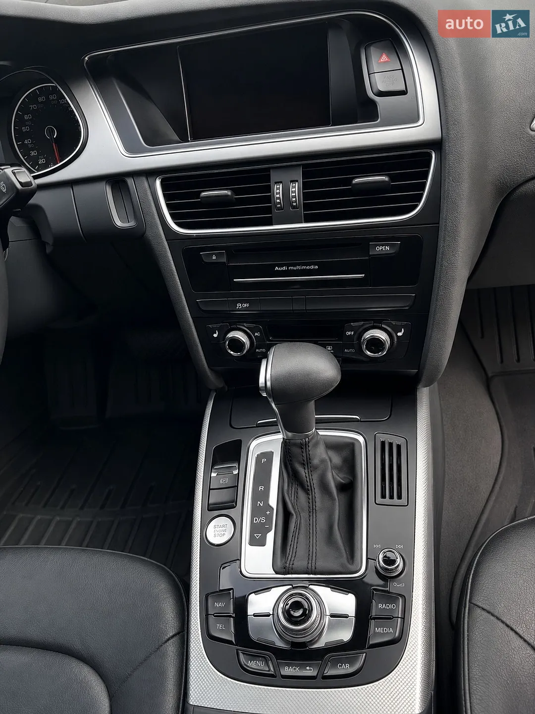 2013 Audi A4 - мініатюра 9