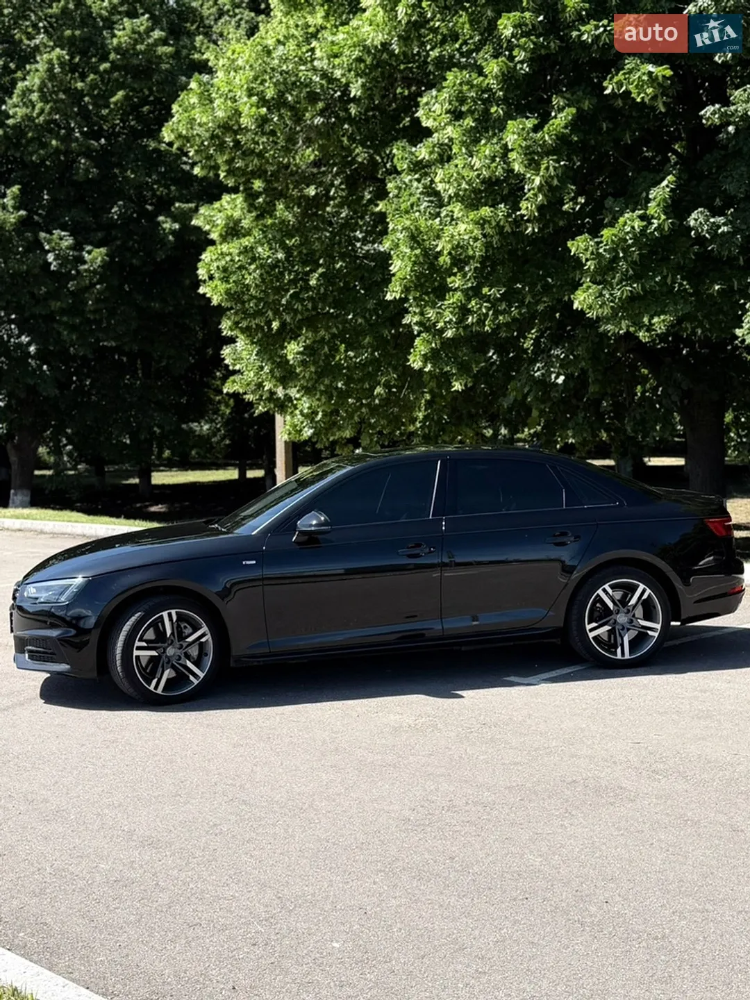2016 Audi A4 - мініатюра 3