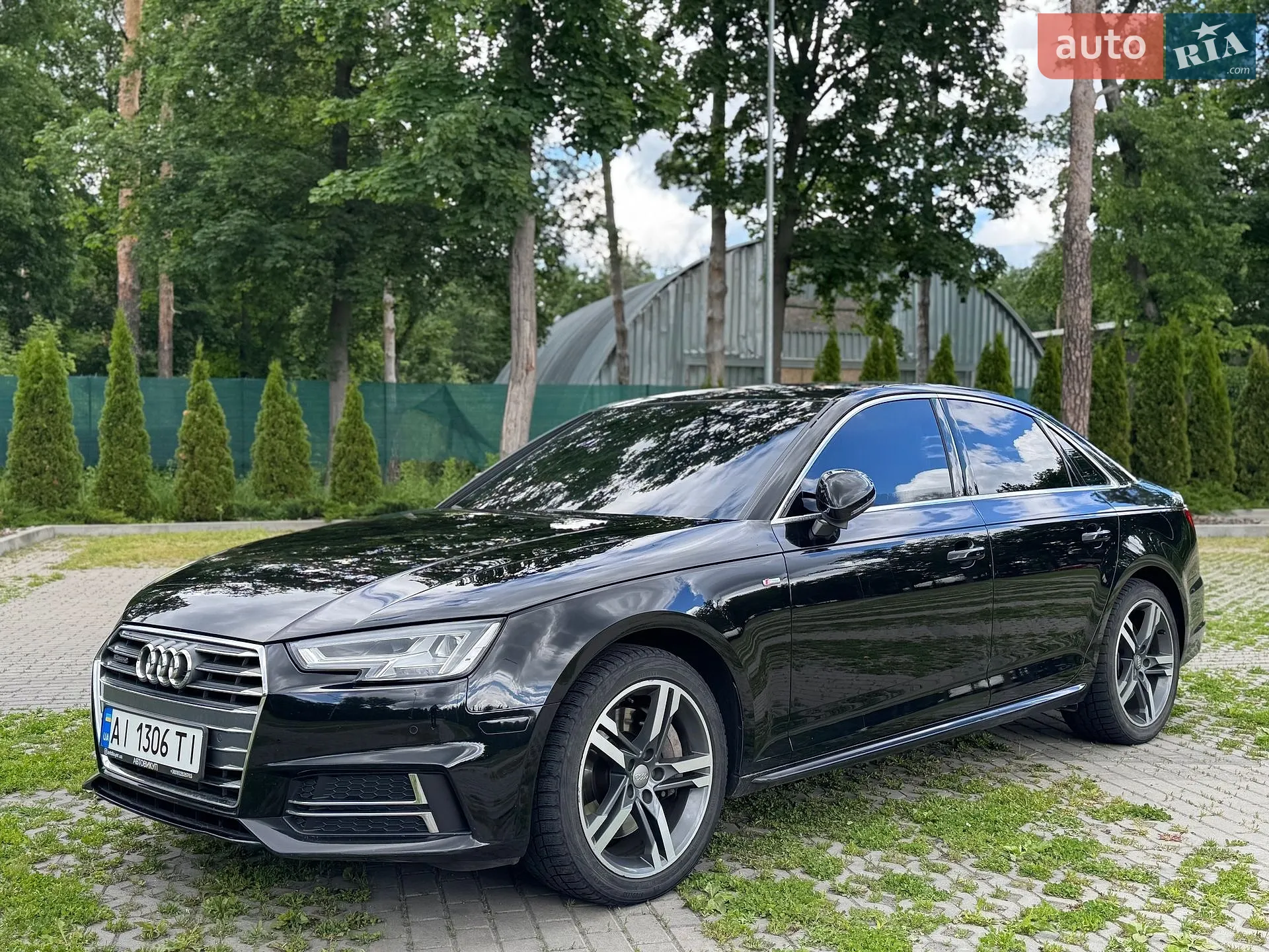 2017 Audi A4 - мініатюра 3