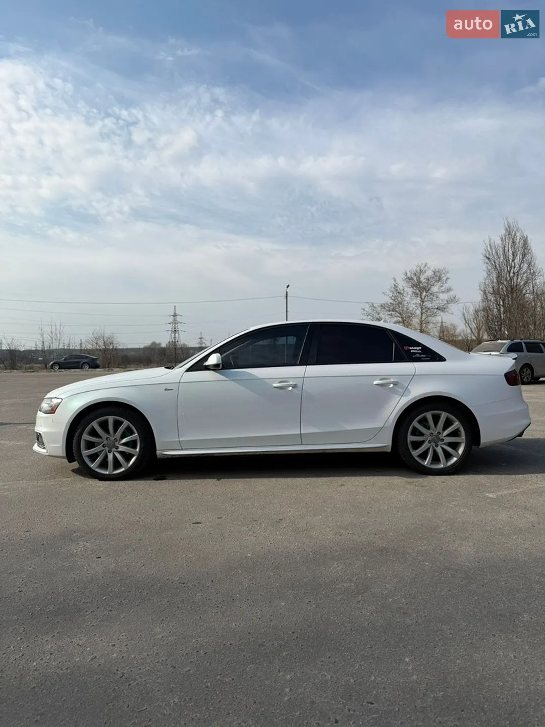 2013 Audi A4 - мініатюра 3