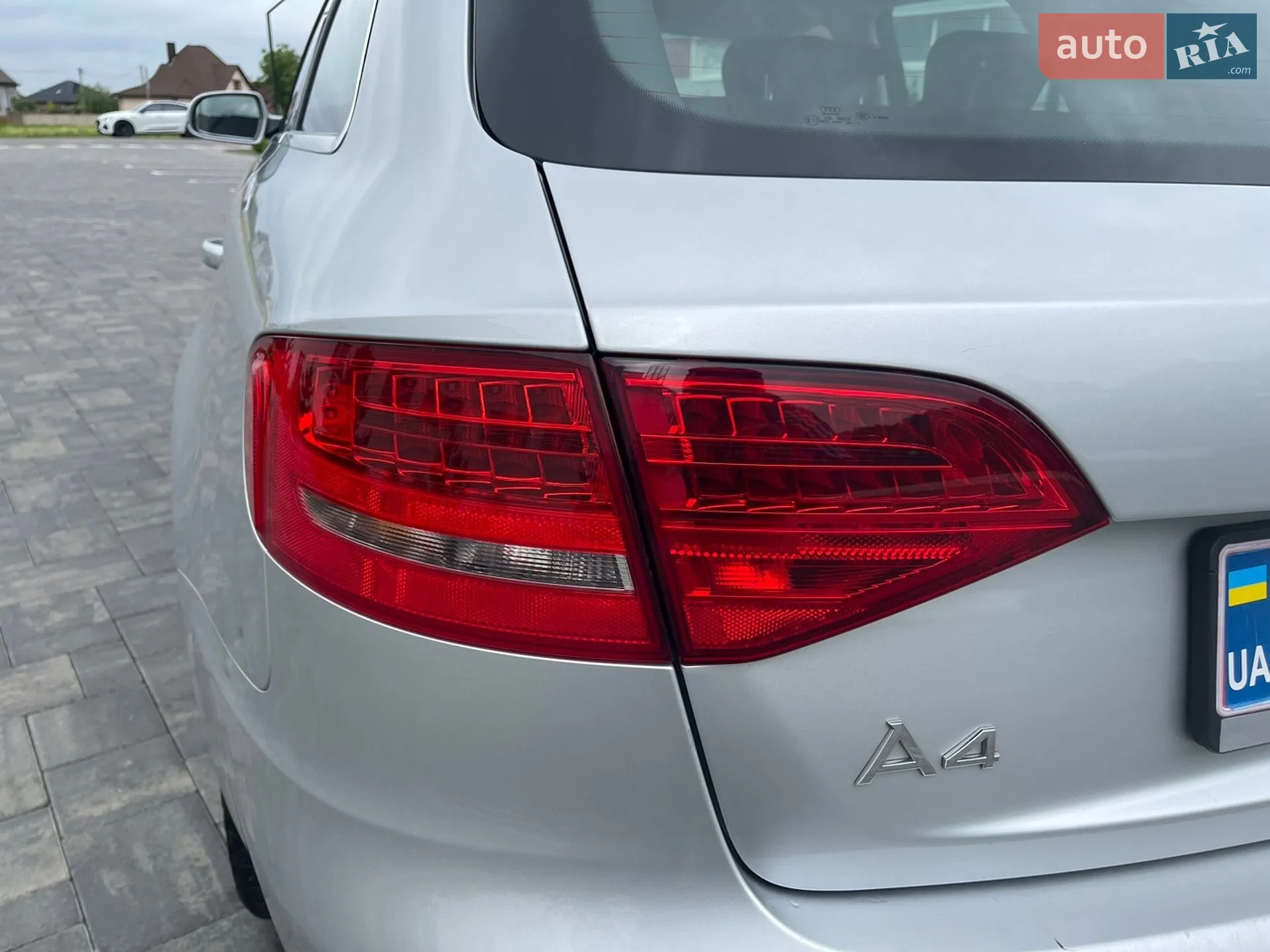2011 Audi A4 - мініатюра 18
