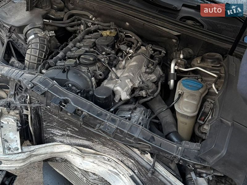 Седан Audi A4 2012 в Одесі
