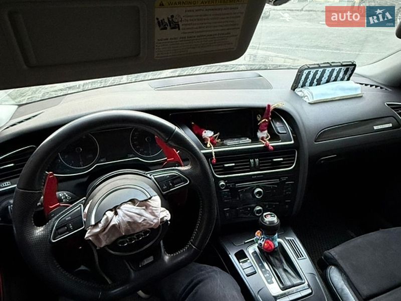 Седан Audi A4 2012 в Одесі
