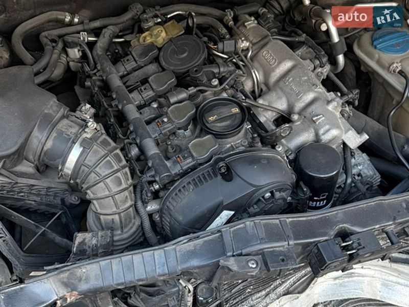 Седан Audi A4 2012 в Одесі