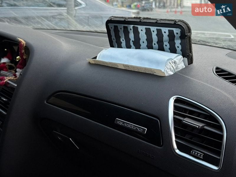 Седан Audi A4 2012 в Одесі