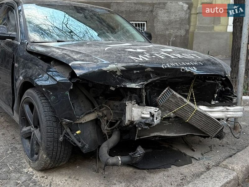 Седан Audi A4 2012 в Одесі