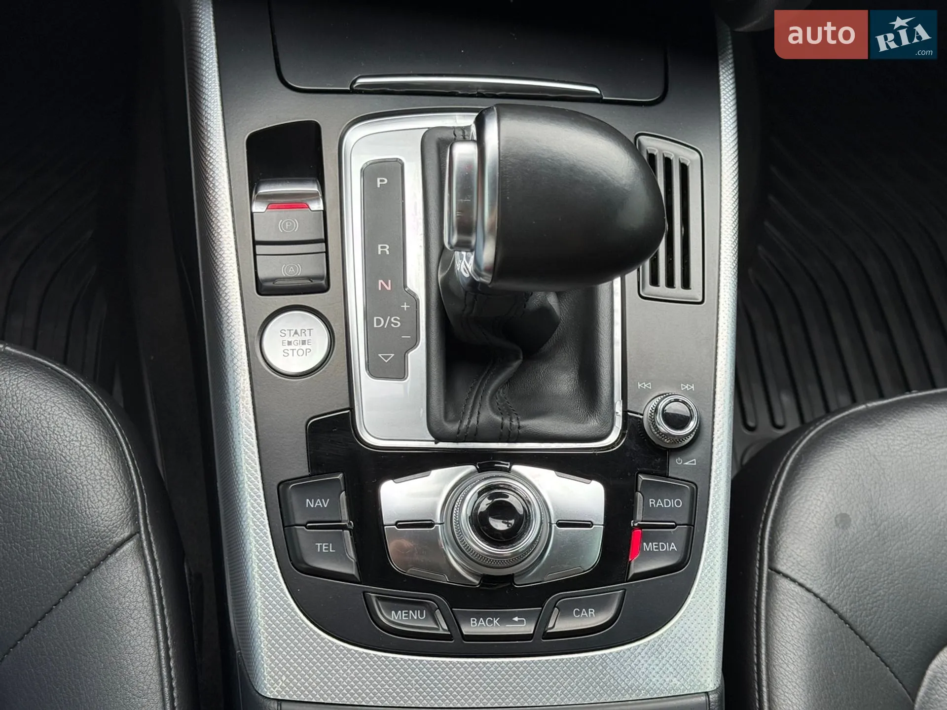 2013 Audi A4 - мініатюра 31