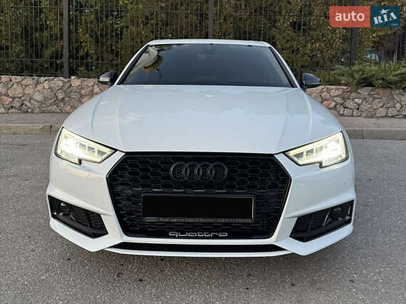 2017 Audi A4, VIN WAUENAF43JA061066:plate — фото 1 (autoria)