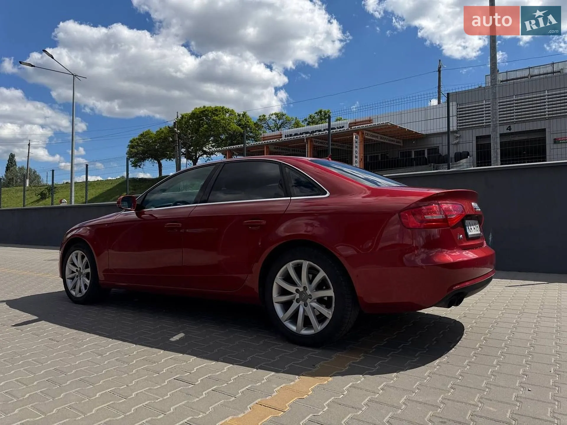 2013 Audi A4 - мініатюра 14