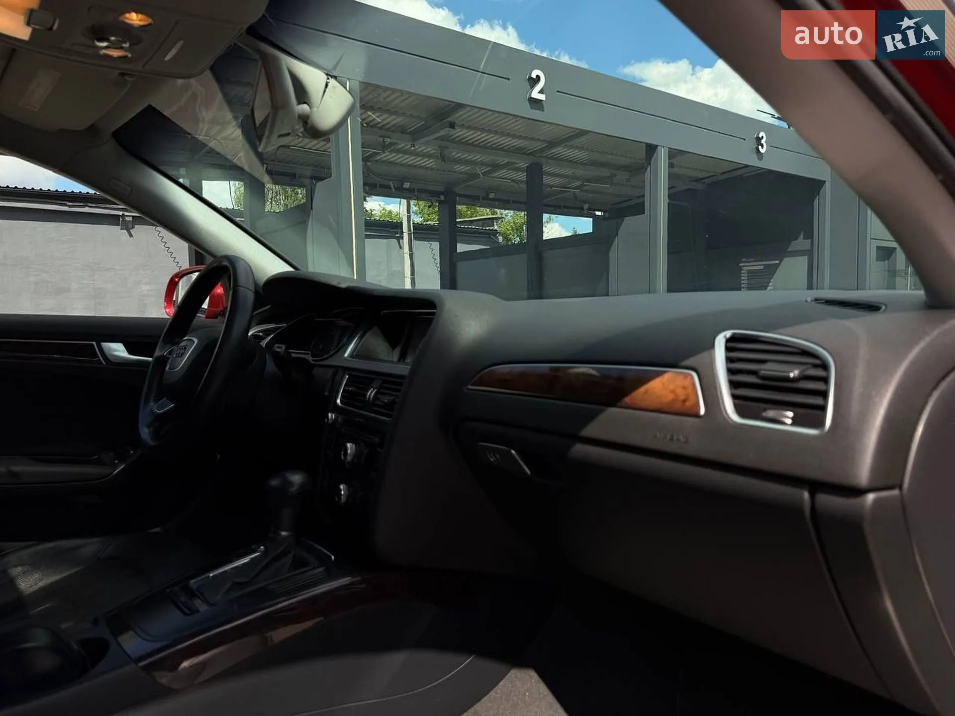 2013 Audi A4 - мініатюра 28
