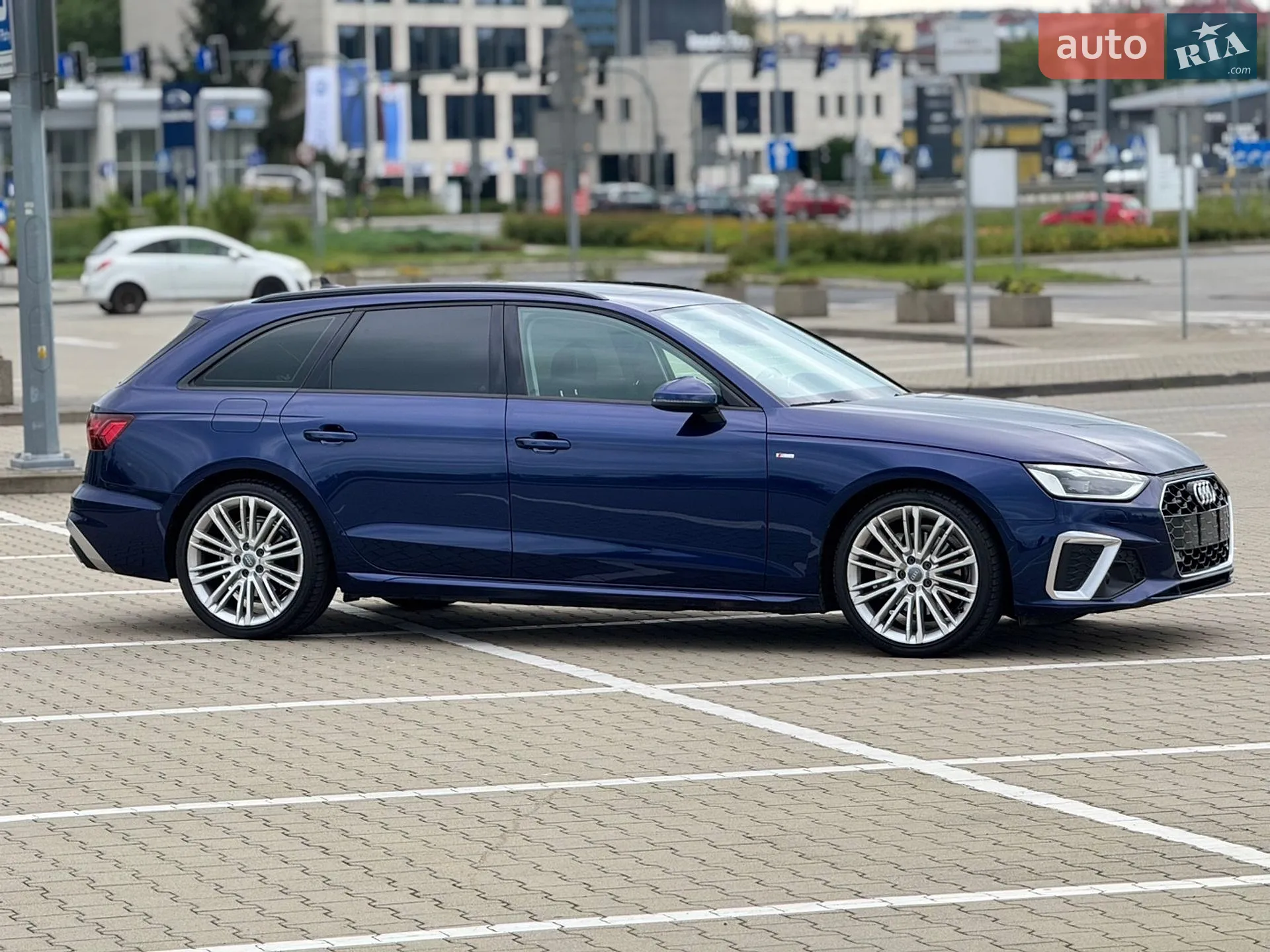 2020 Audi A4 - мініатюра 3