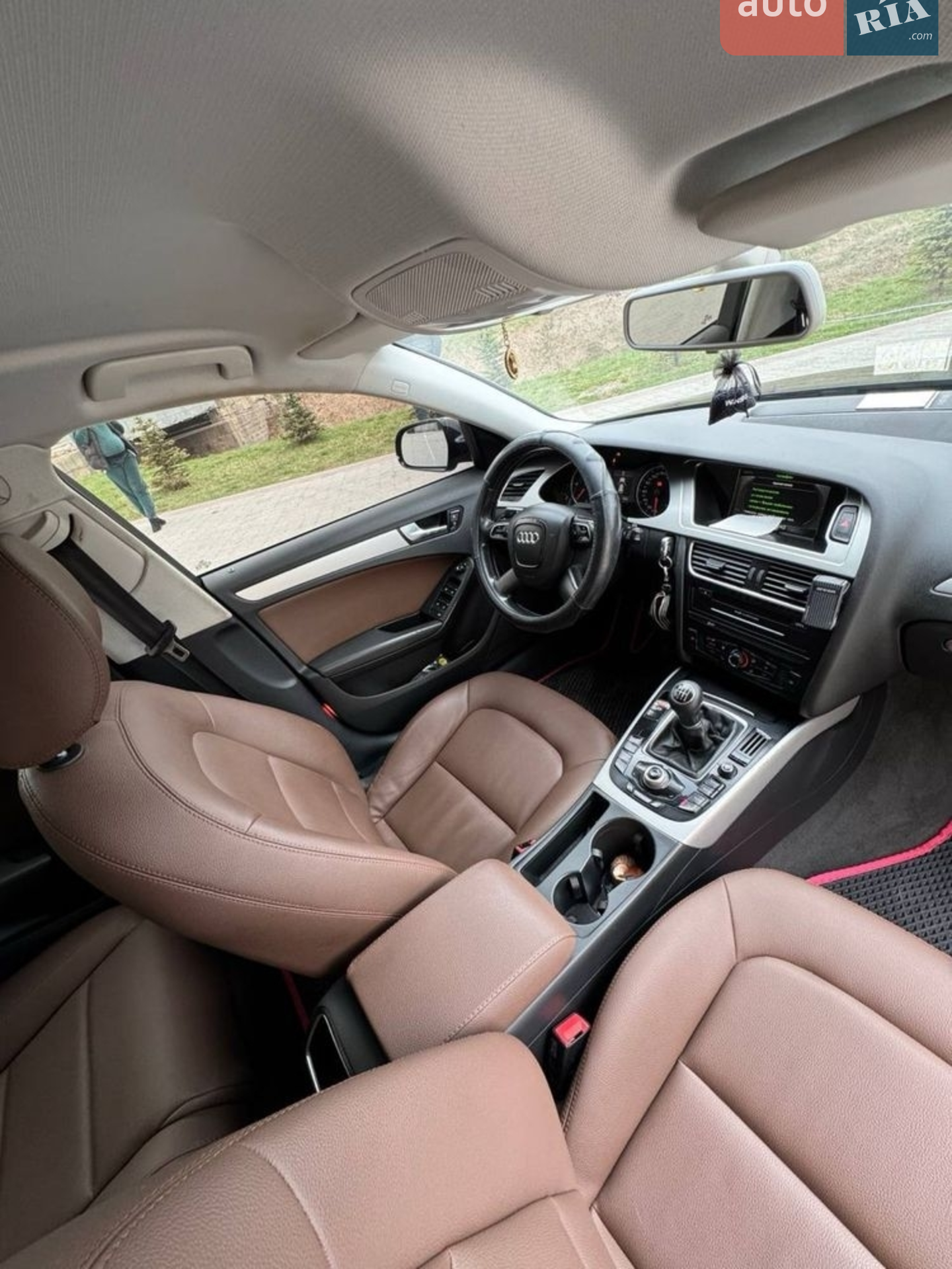 2011 Audi A4 - мініатюра 3
