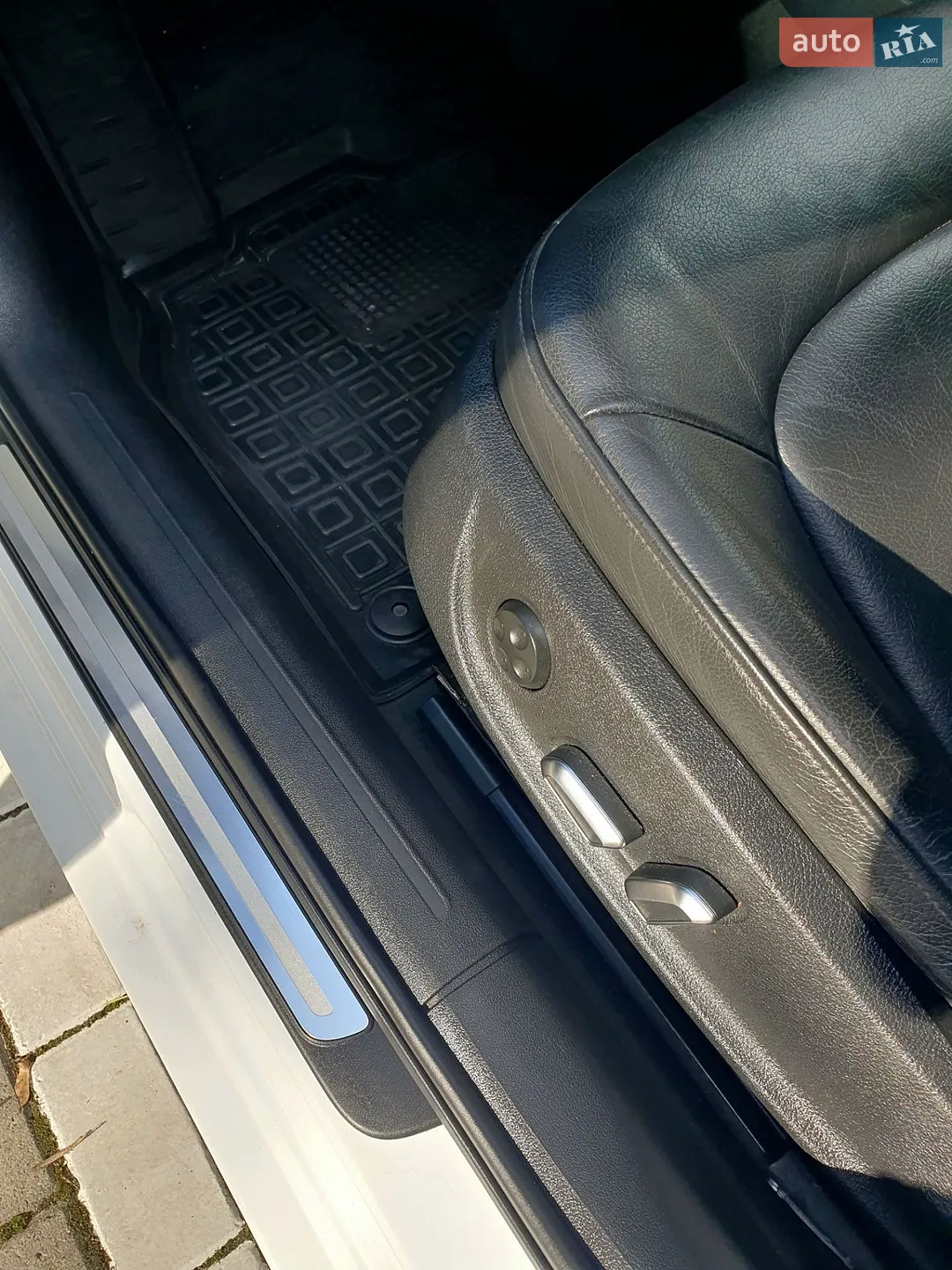 2012 Audi A4 - мініатюра 25