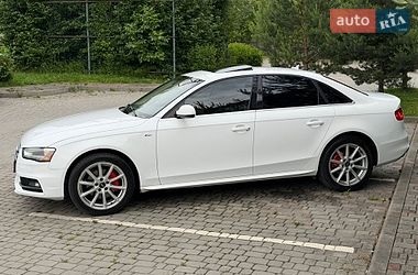 Седан Audi A4 2015 в Ивано-Франковске