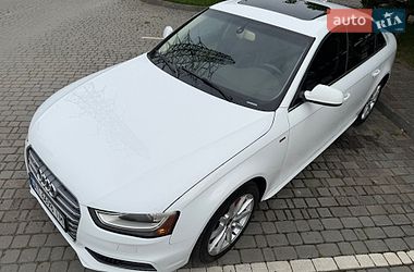 Седан Audi A4 2015 в Ивано-Франковске