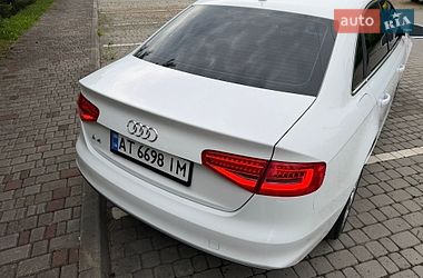 Седан Audi A4 2015 в Ивано-Франковске