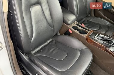 Седан Audi A4 2015 в Ивано-Франковске